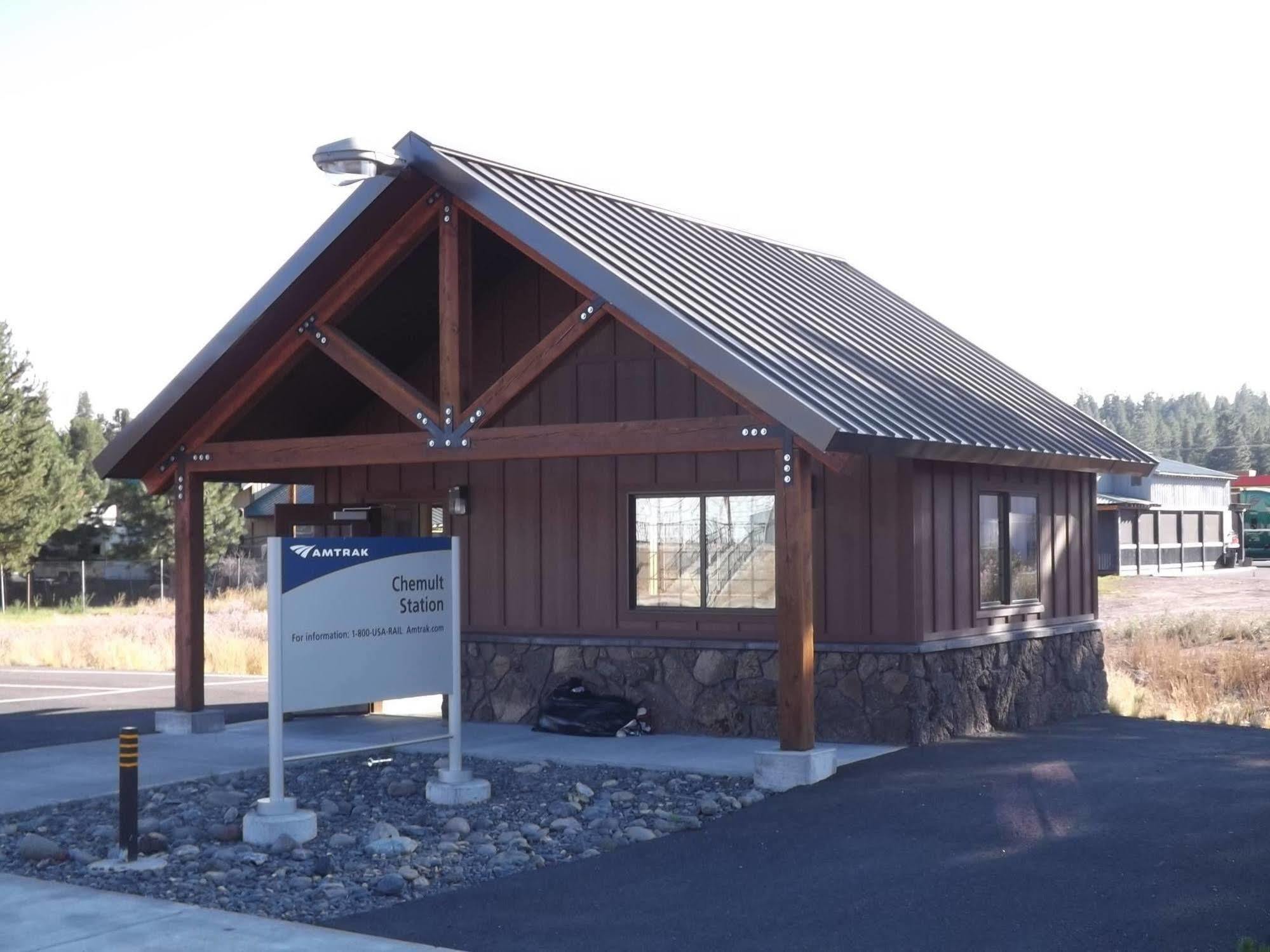 Dawson House Lodge Chemult Exterior photo